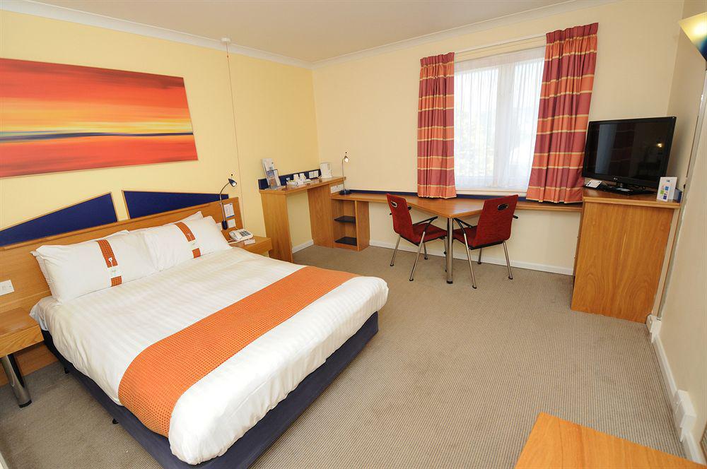 Express - Glasgow Airport By Ihg 3*