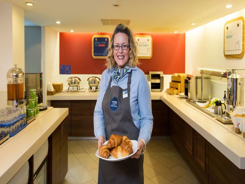 Hotel Express - Glasgow Airport By Ihg
