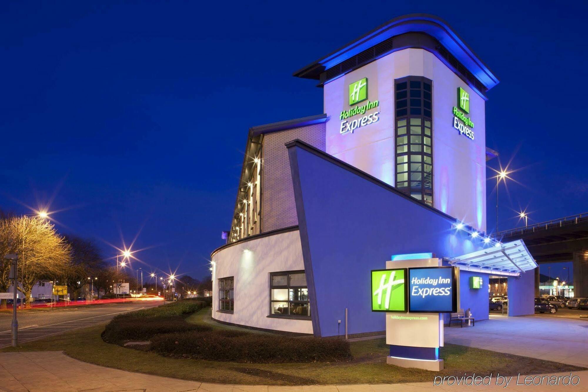 Express - Glasgow Airport By Ihg Hotel