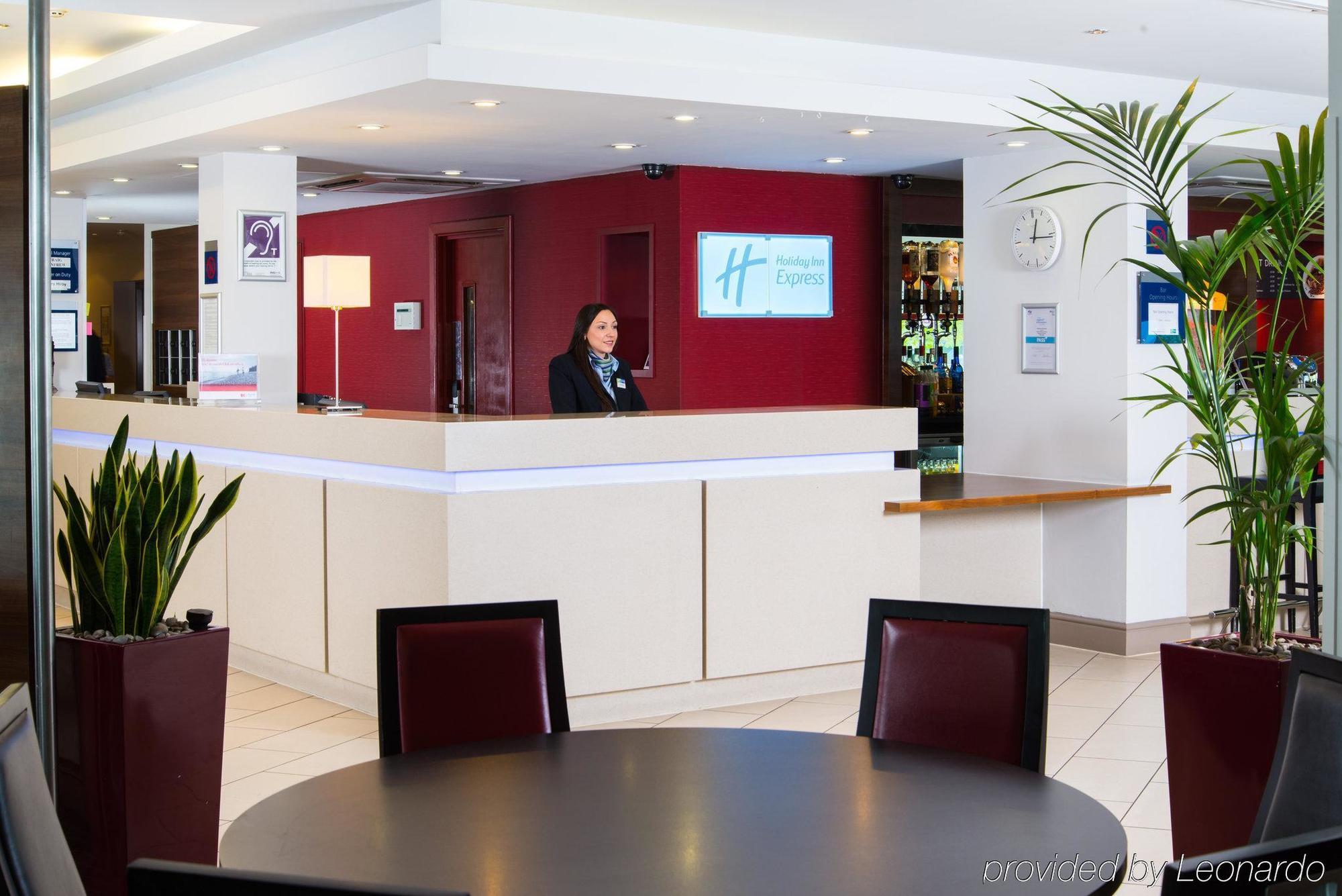 Express - Glasgow Airport By Ihg Paisley