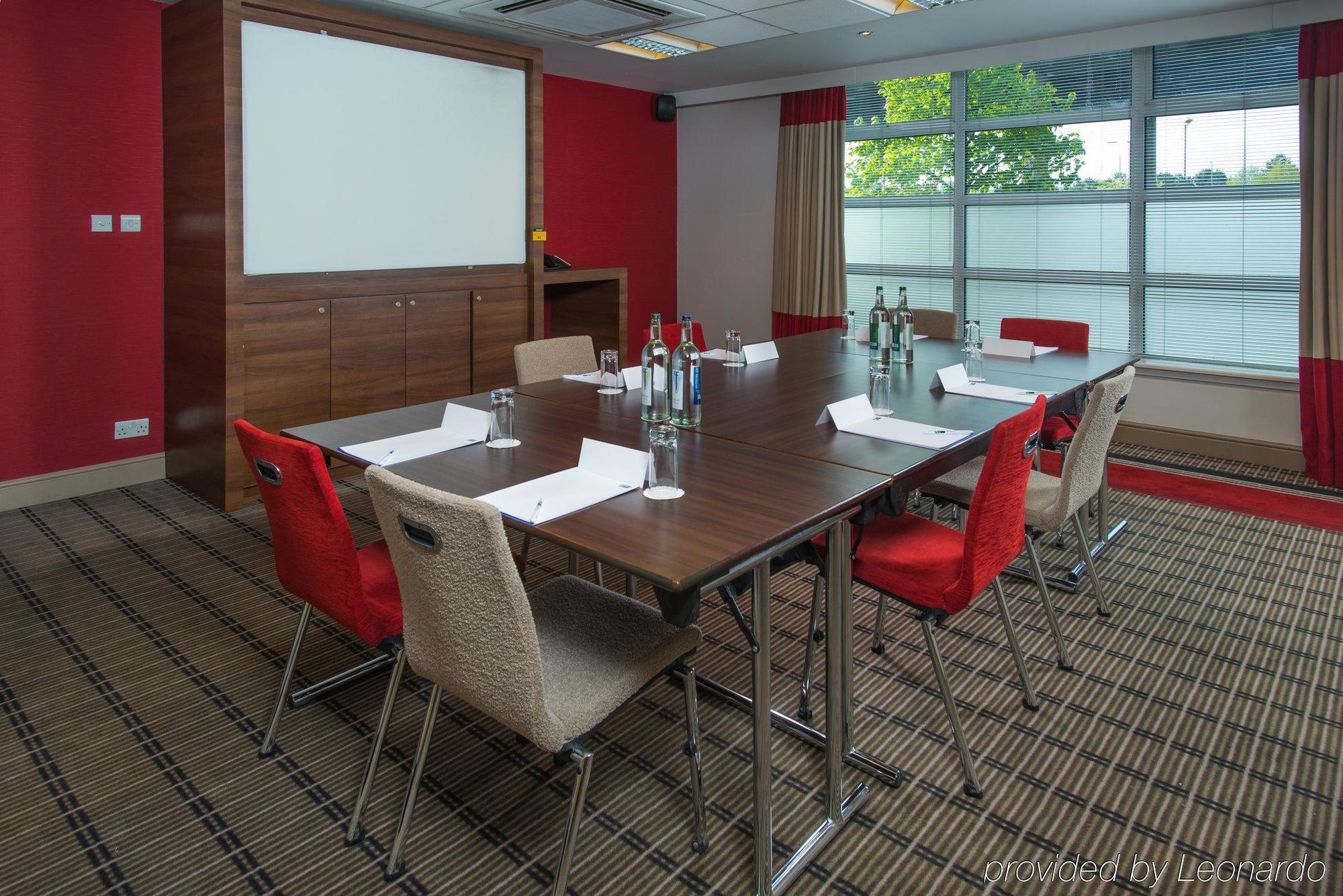 Express - Glasgow Airport By Ihg Hotel 3*