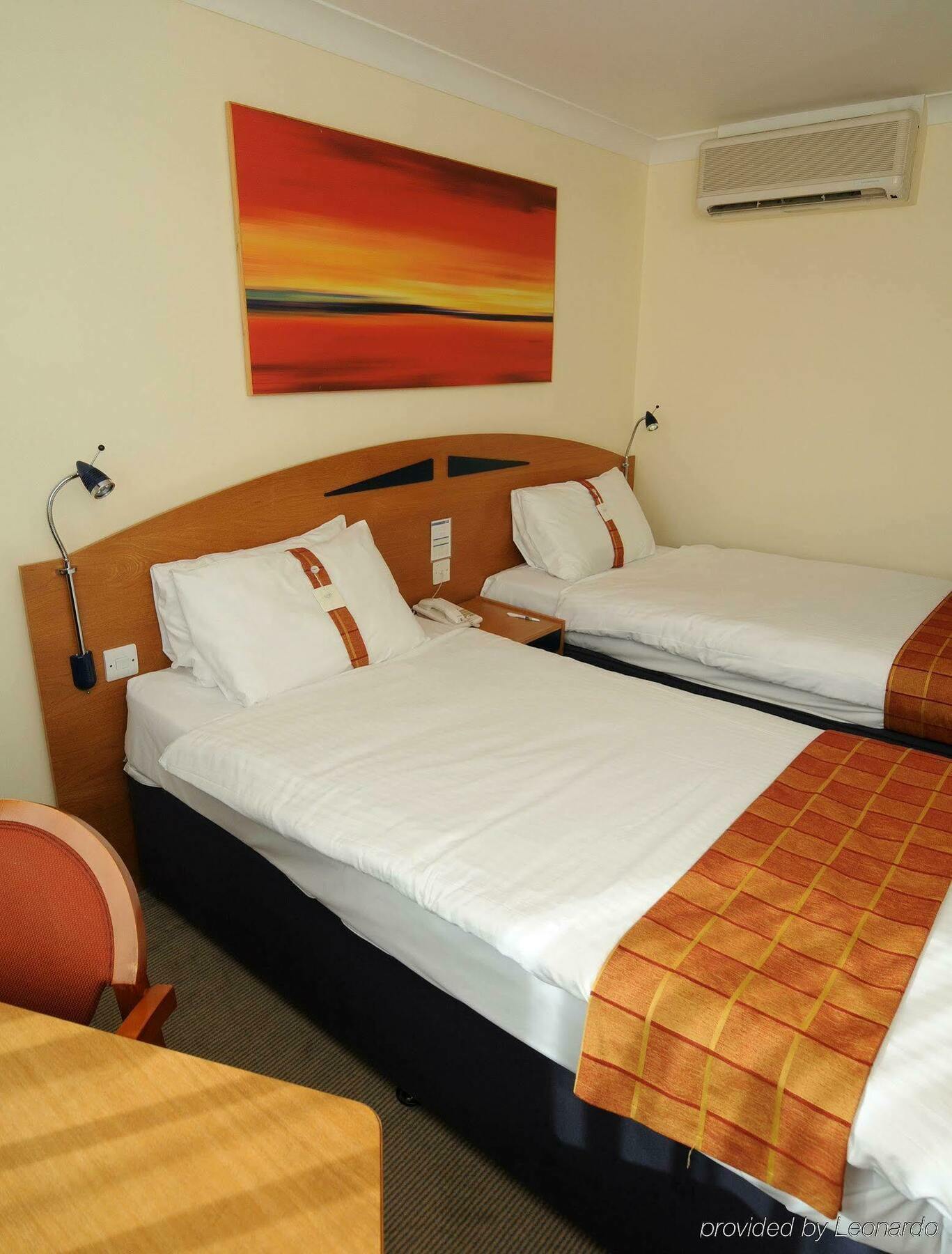 Express - Glasgow Airport By Ihg 3* Paisley